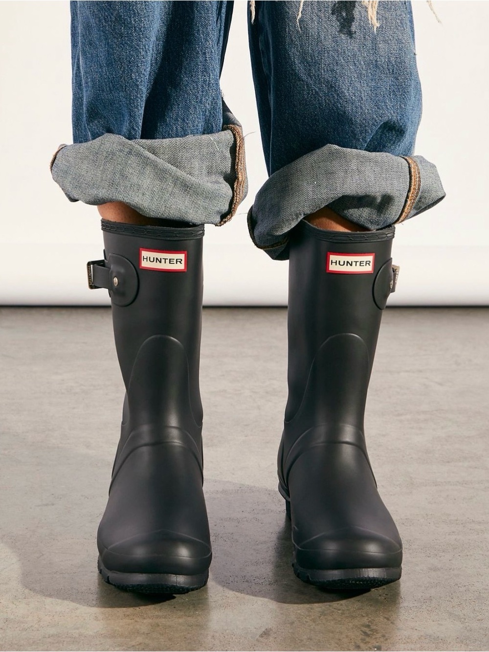 Hunter Black Short Gloss Rain Boots